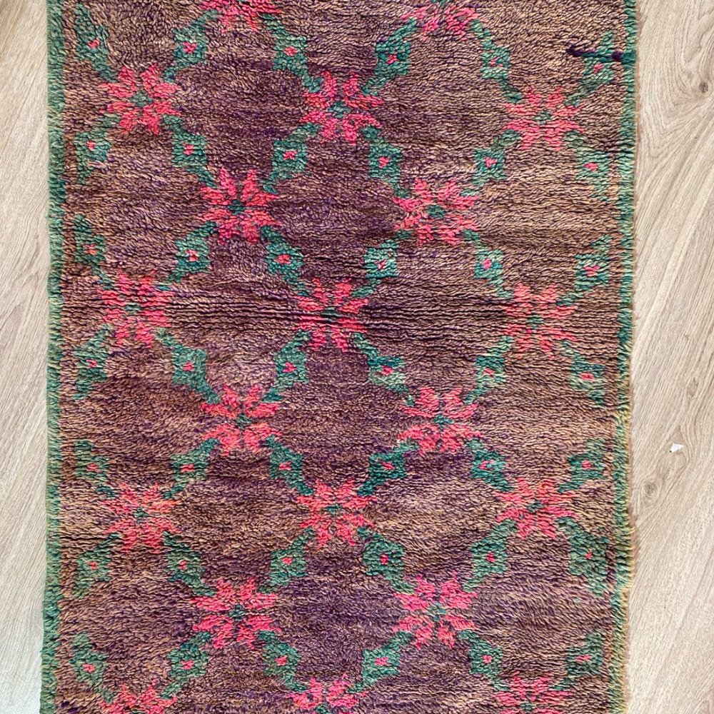 Moroccan Rug Vintage - Attractive Azilal rug 2.7 x 6.3 ft , berber rug